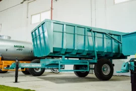 Epandeur de fumier (ناثرة سماد عضوي)