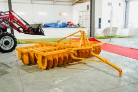 Offset porté-train (كاربة محمولة مجرورة)